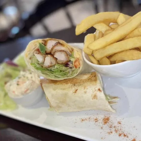 The Bailie, Main St Bailieborough, A82t6c6 2* Cavan