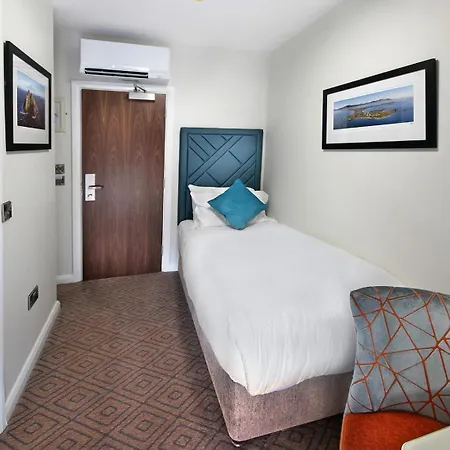 호텔 The Bailie, Main St Bailieborough, A82t6c6 캐번