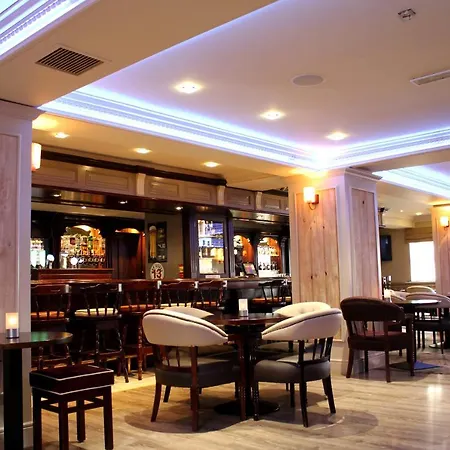 The Bailie, Main St Bailieborough, A82t6c6