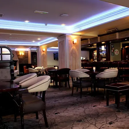 The Bailie, Main St Bailieborough, A82t6c6 Otel