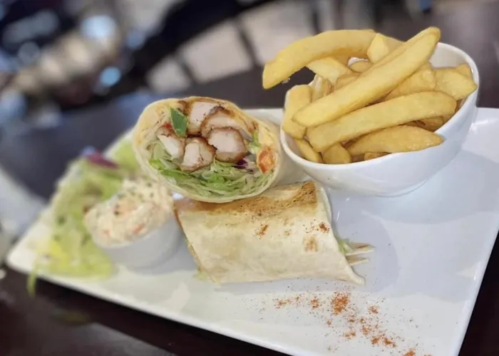 The Bailie, Main St Bailieborough, A82t6c6 2* 卡文