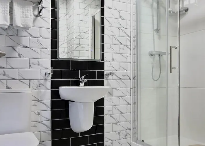 The Bailie, Main St Bailieborough, A82t6c6