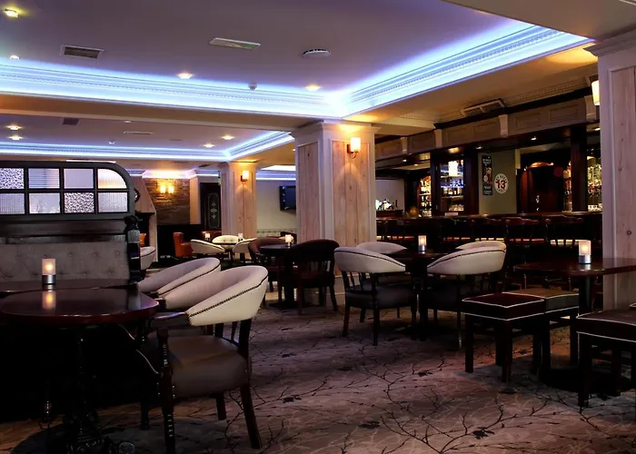 The Bailie, Main St Bailieborough, A82t6c6 酒店